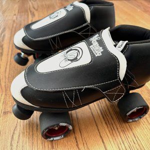 VNLA Tuxedo roller skates size 10